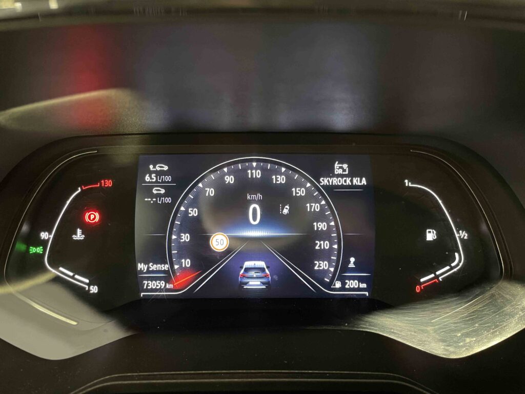2022 RENAULT CLIO V plein