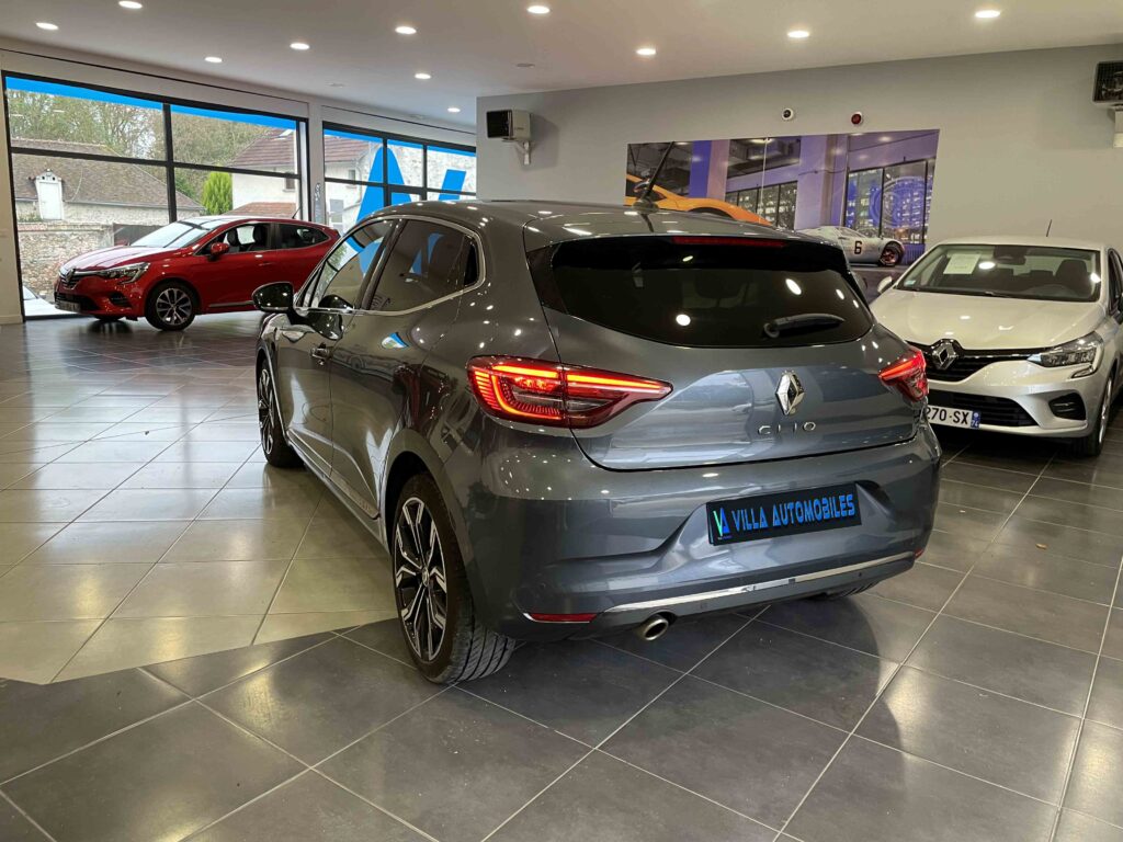 2022 RENAULT CLIO V plein