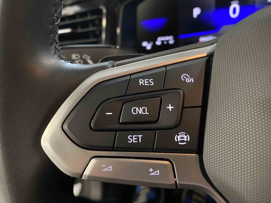 2023 VOLKSWAGEN POLO plein