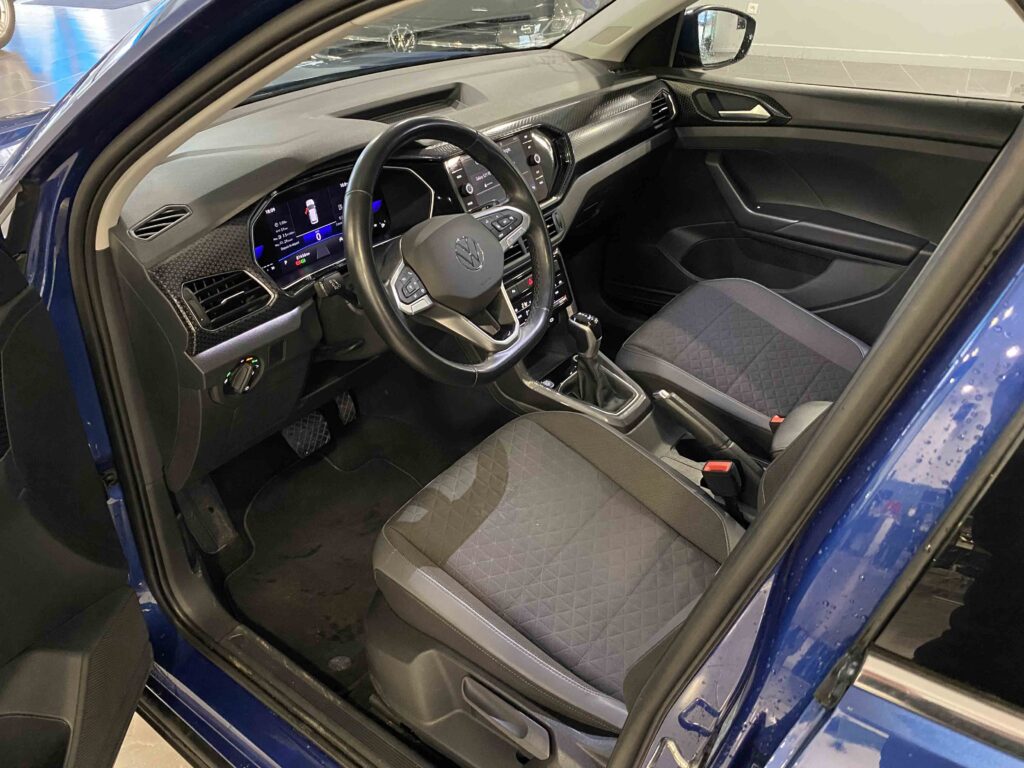 2023 VOLKSWAGEN T-CROSS plein