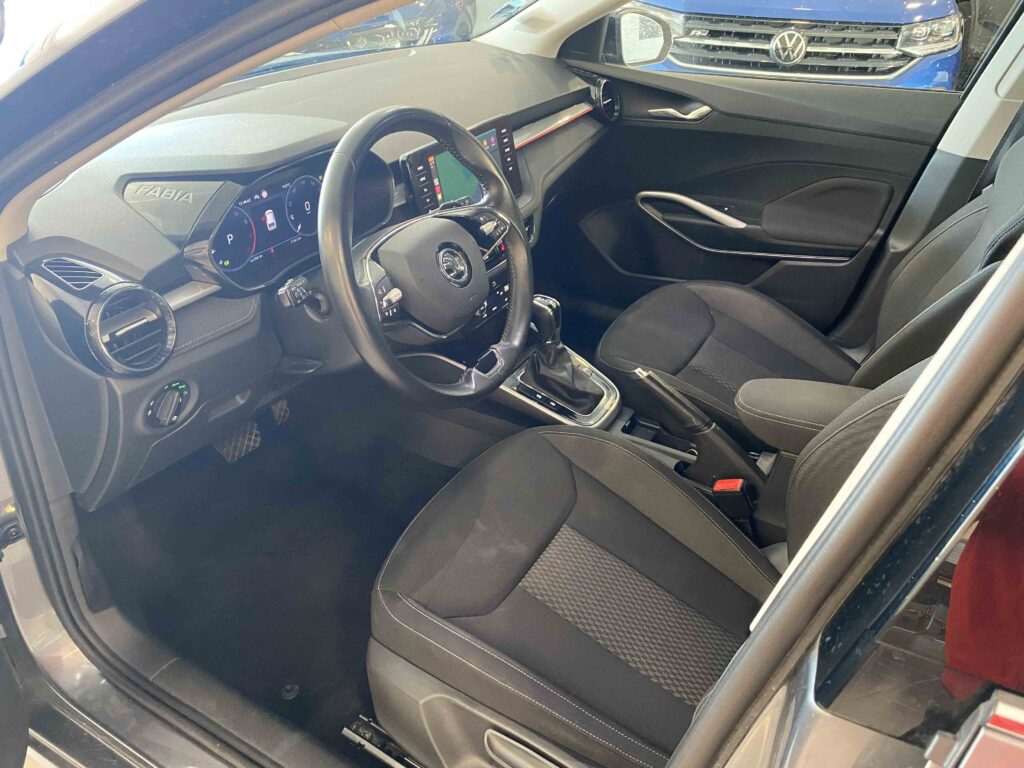 2022 SKODA FABIA plein