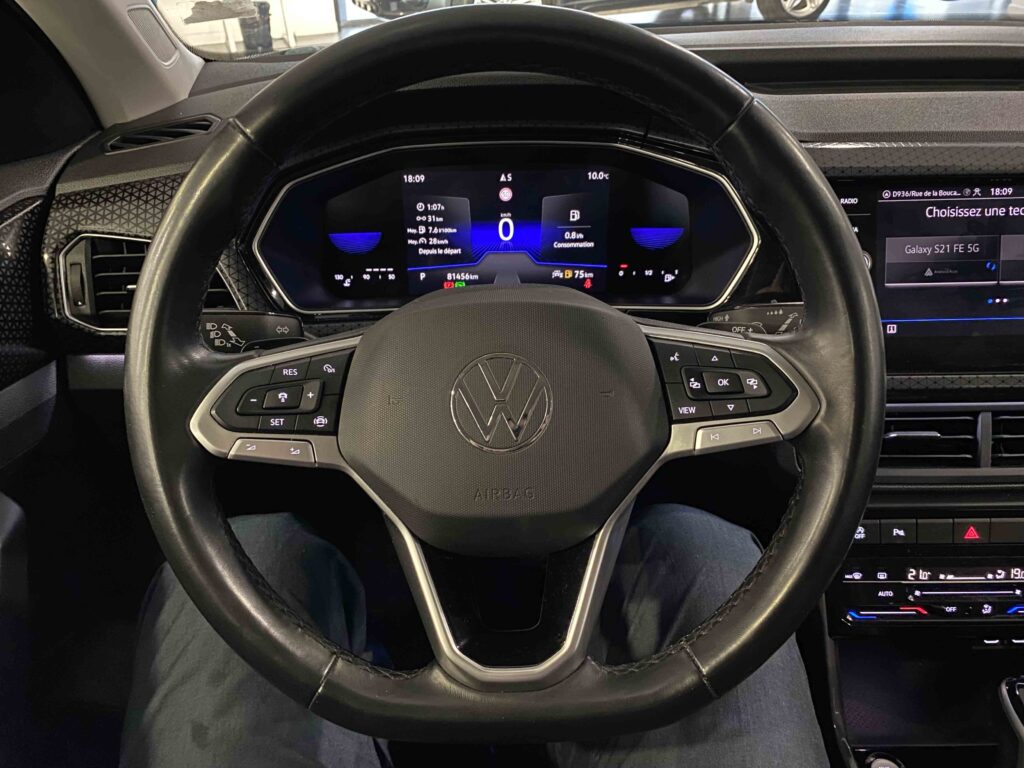 2023 VOLKSWAGEN T-CROSS plein