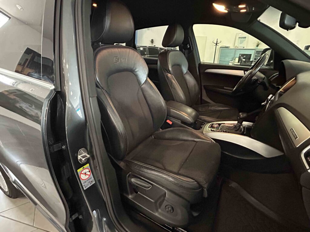 2012 AUDI Q5 plein