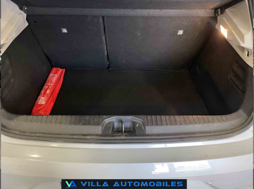 2022 RENAULT CLIO V plein