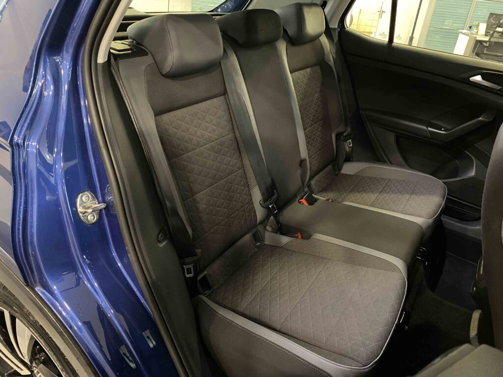 2023 VOLKSWAGEN T-CROSS plein