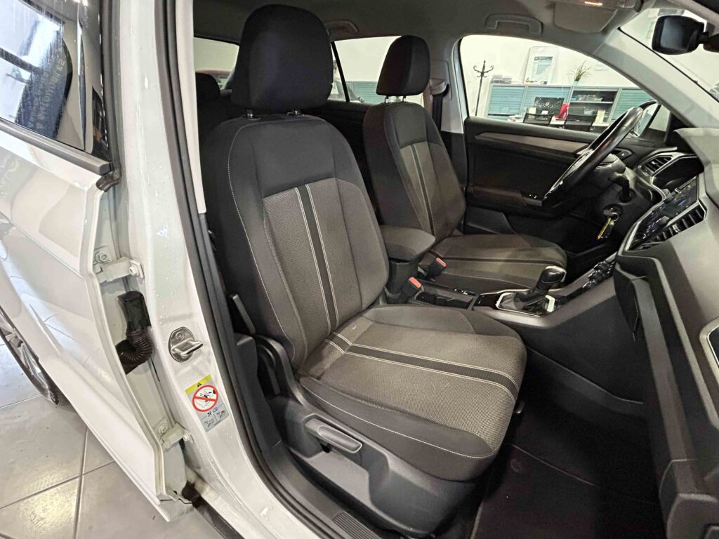 2022 VOLKSWAGEN T-ROC plein