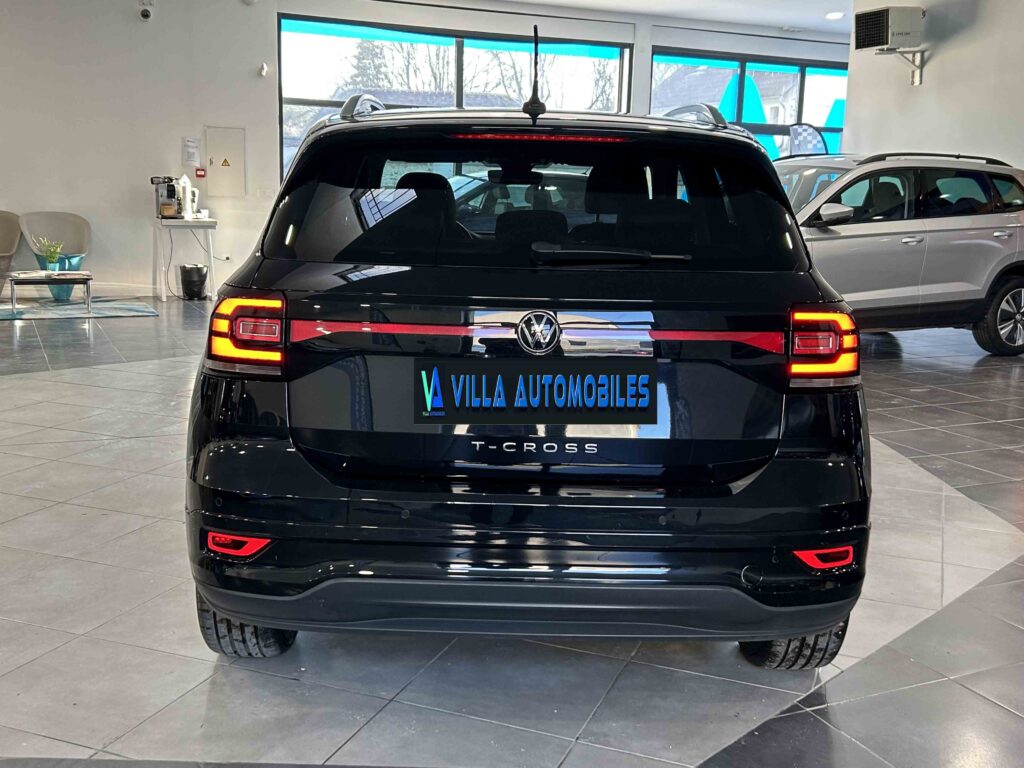 2023 VOLKSWAGEN T-CROSS plein