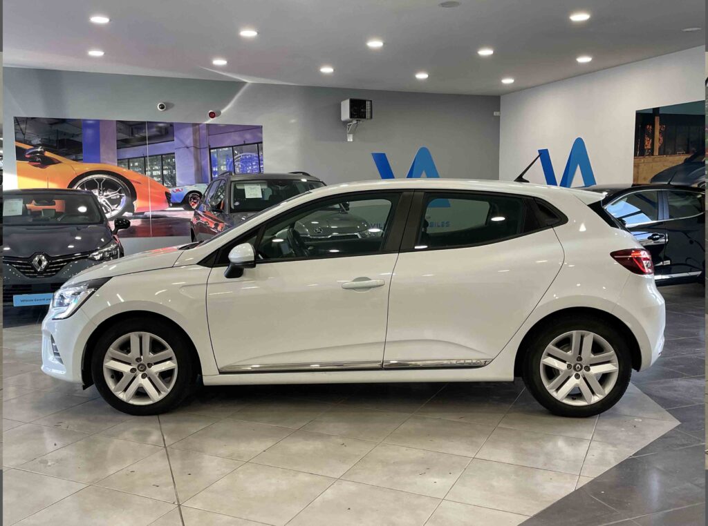 2022 RENAULT CLIO V plein