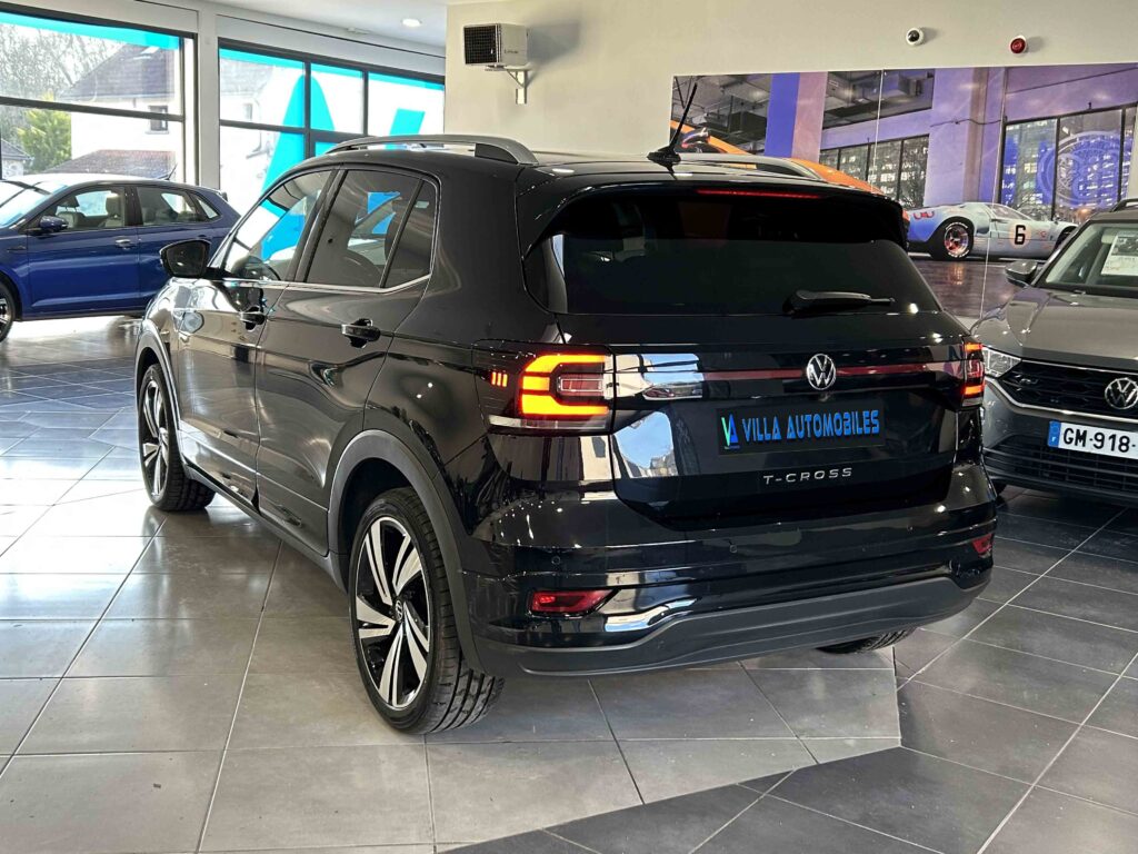 2023 VOLKSWAGEN T-CROSS plein