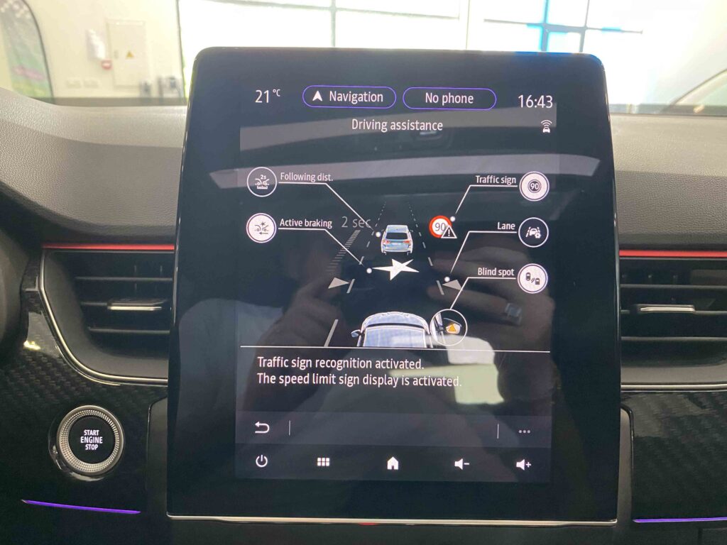 2024 RENAULT ARKANA plein