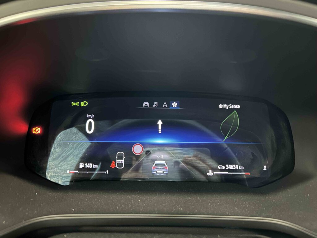2024 RENAULT CAPTUR plein