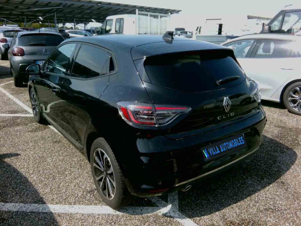 2024 RENAULT CLIO V plein