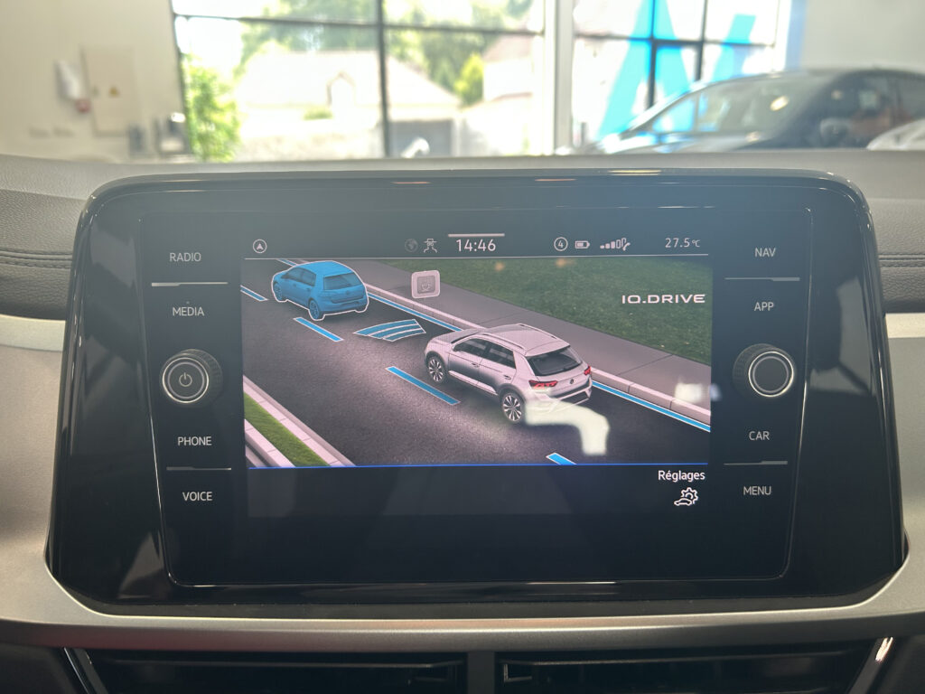 2023 VOLKSWAGEN T-ROC plein