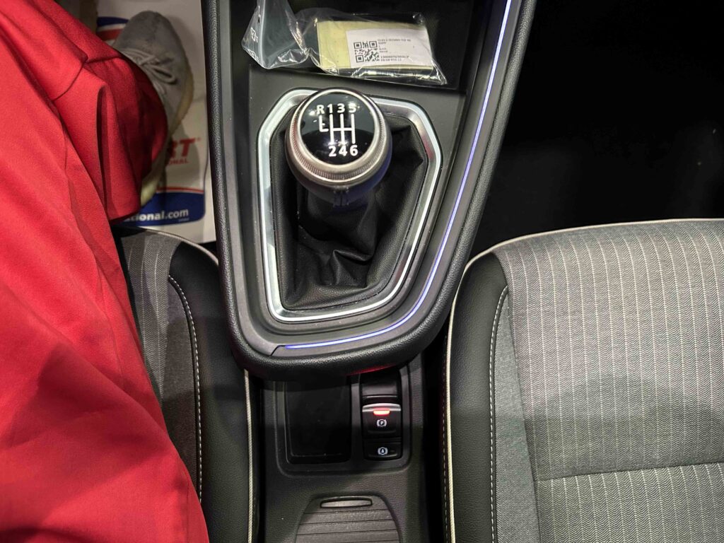 2024 RENAULT CLIO V plein