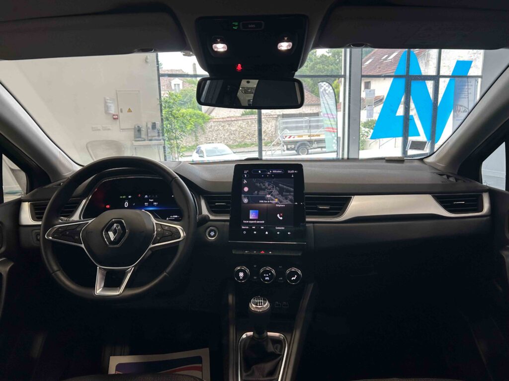 2024 RENAULT CAPTUR plein