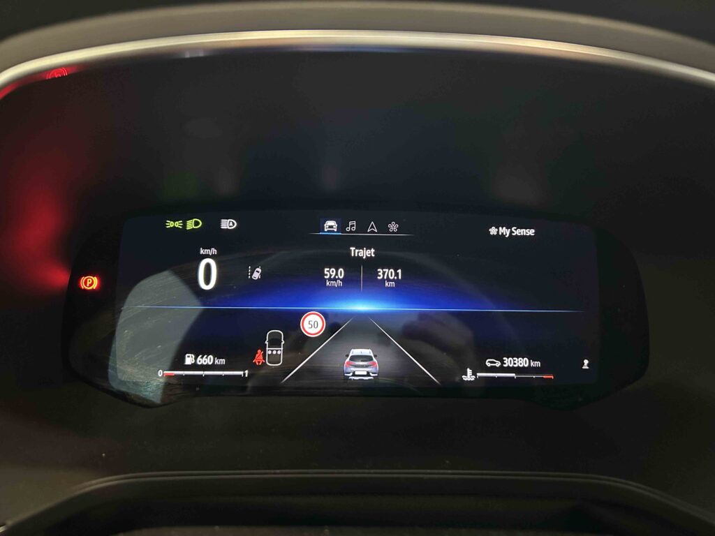 2024 RENAULT CAPTUR plein
