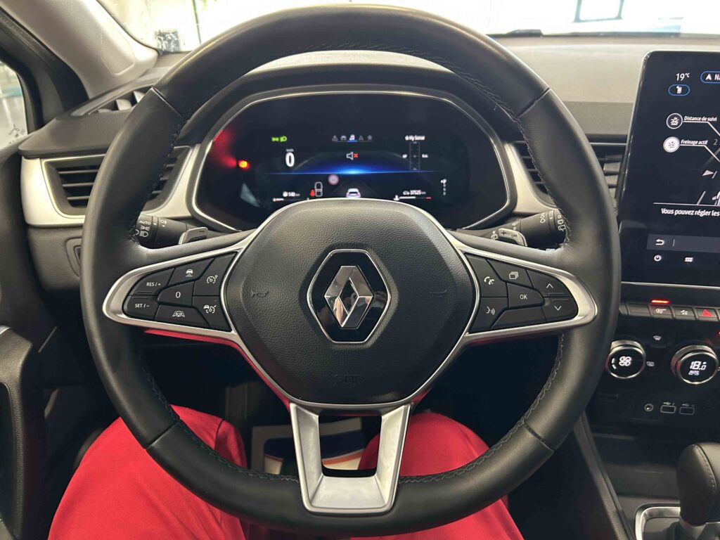 2024 RENAULT CAPTUR plein
