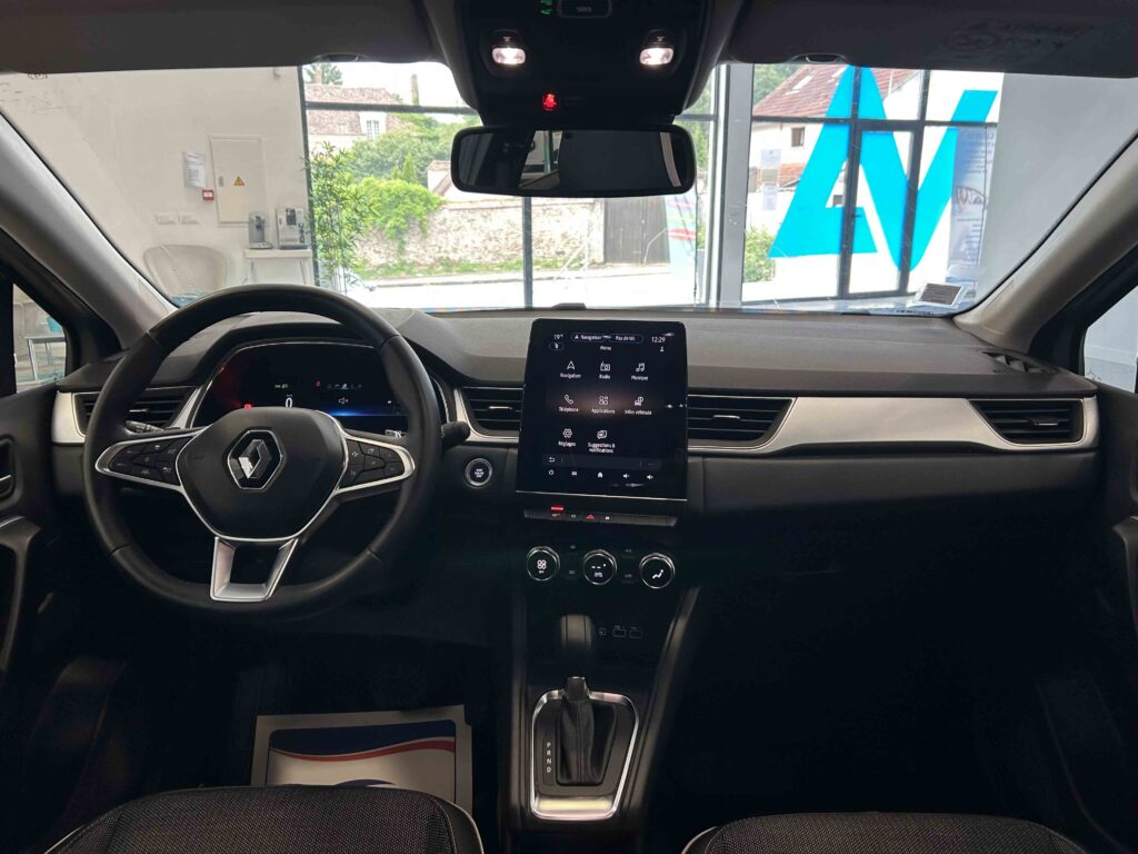2024 RENAULT CAPTUR plein