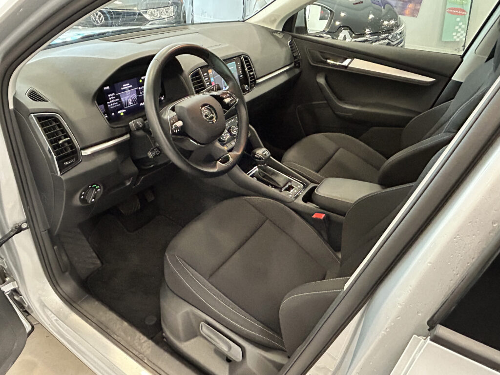 2023 SKODA KAROQ plein
