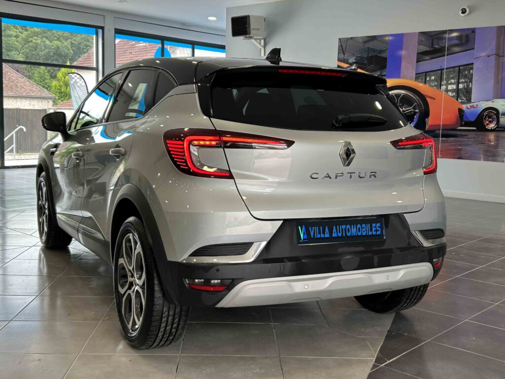 2024 RENAULT CAPTUR plein