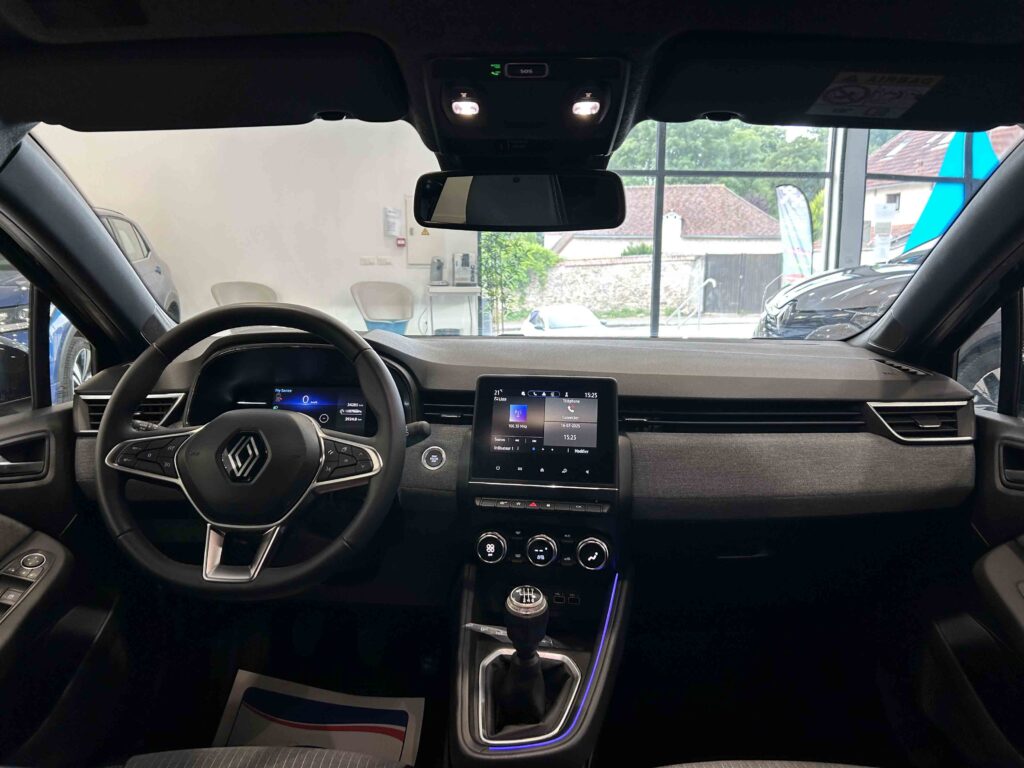 2024 RENAULT CLIO V plein