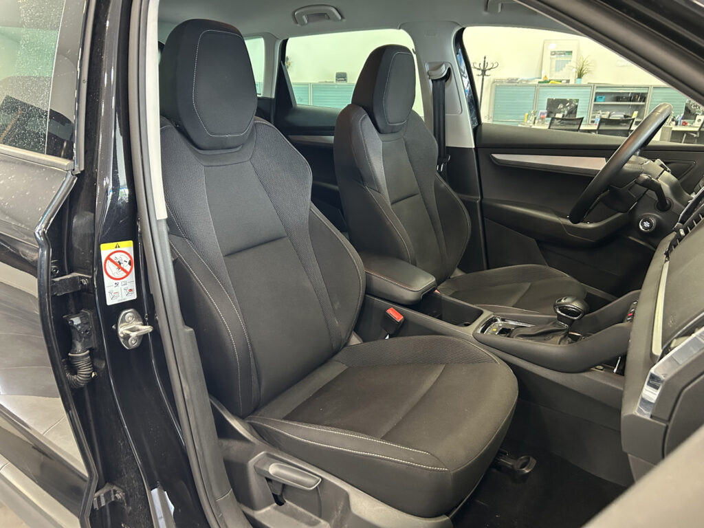 2023 SKODA KAROQ plein