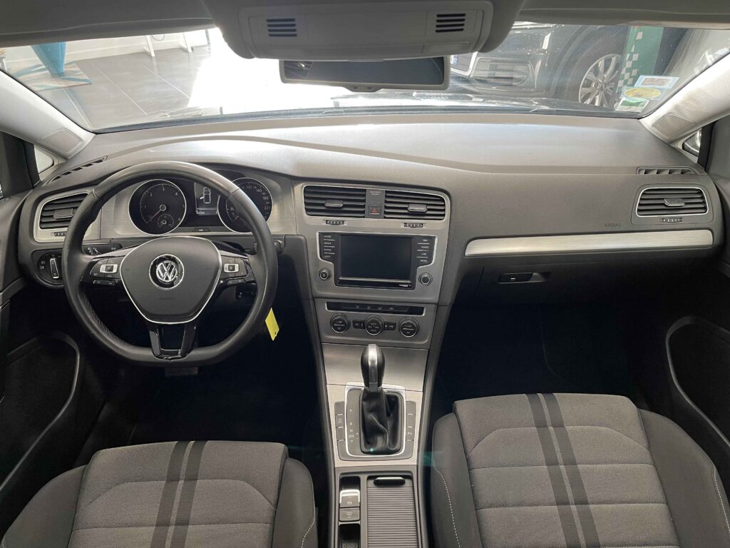 2016 VOLKSWAGEN GOLF BUSINESS plein