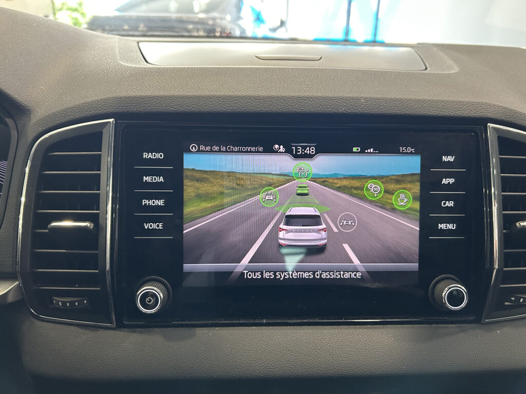 2023 SKODA KAROQ plein