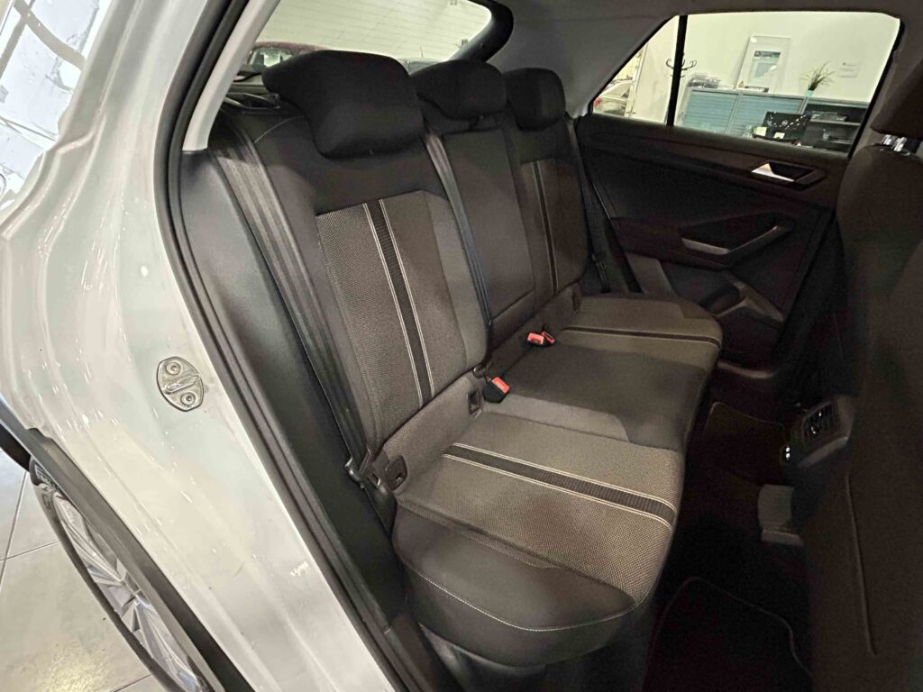 2022 VOLKSWAGEN T-ROC plein