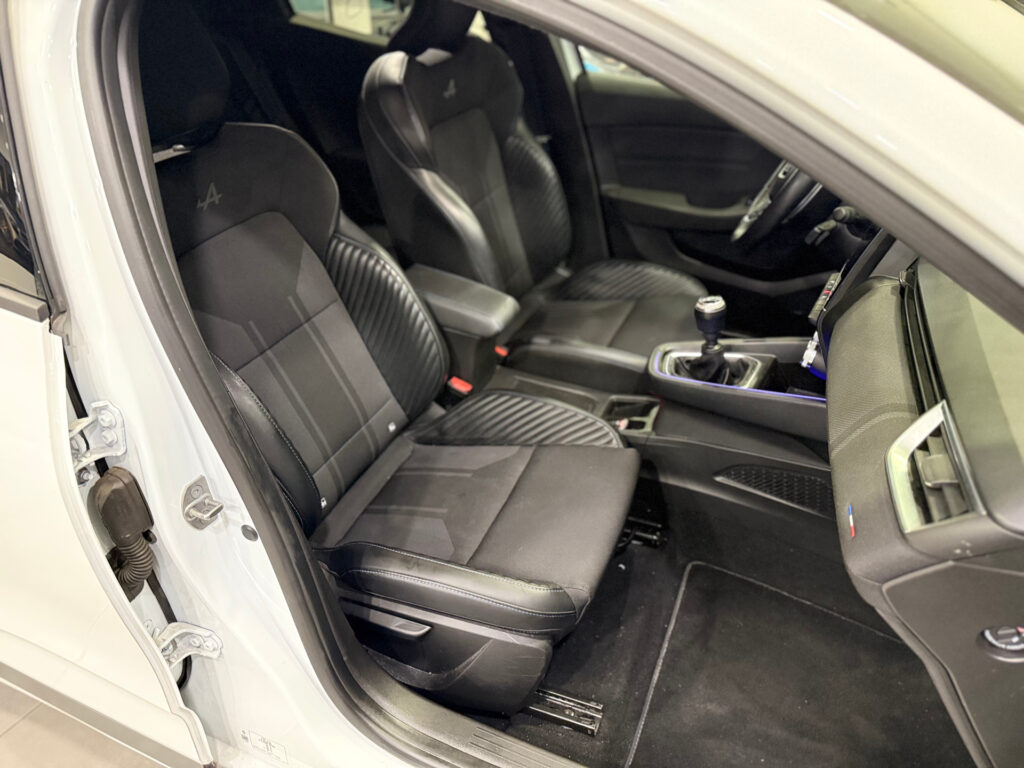 2024 RENAULT CLIO V plein