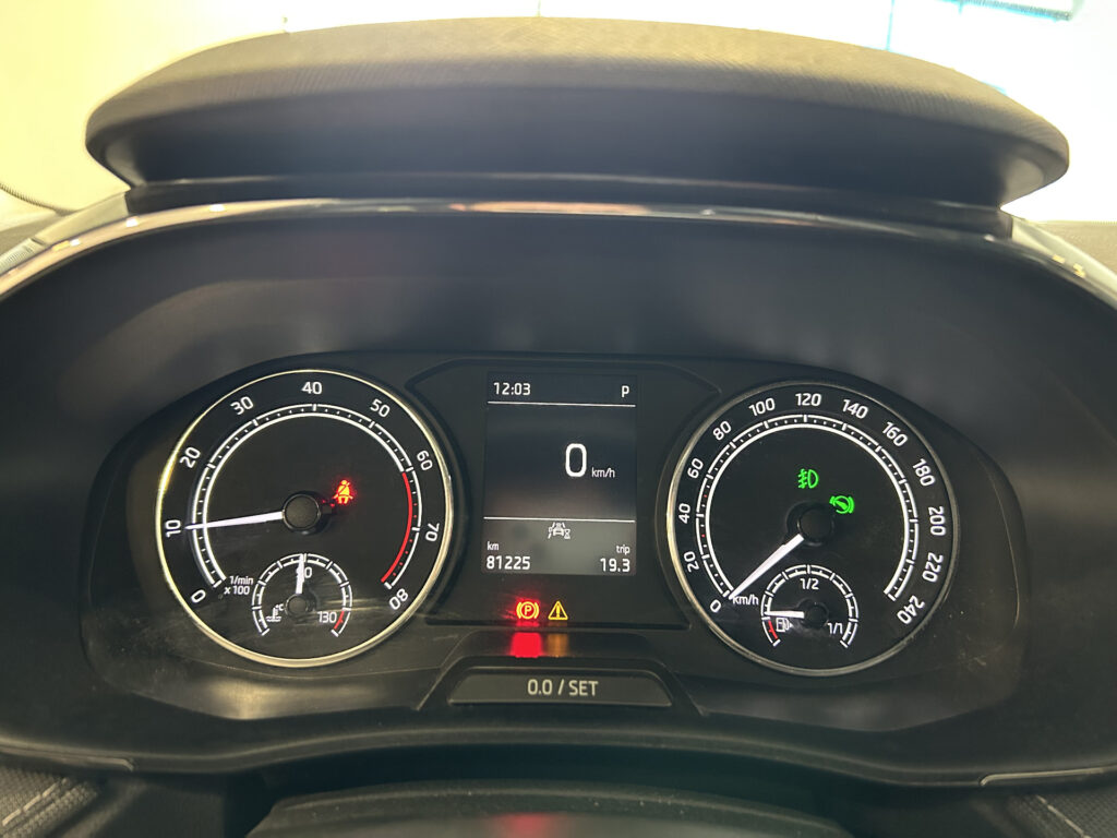 2023 SKODA FABIA plein